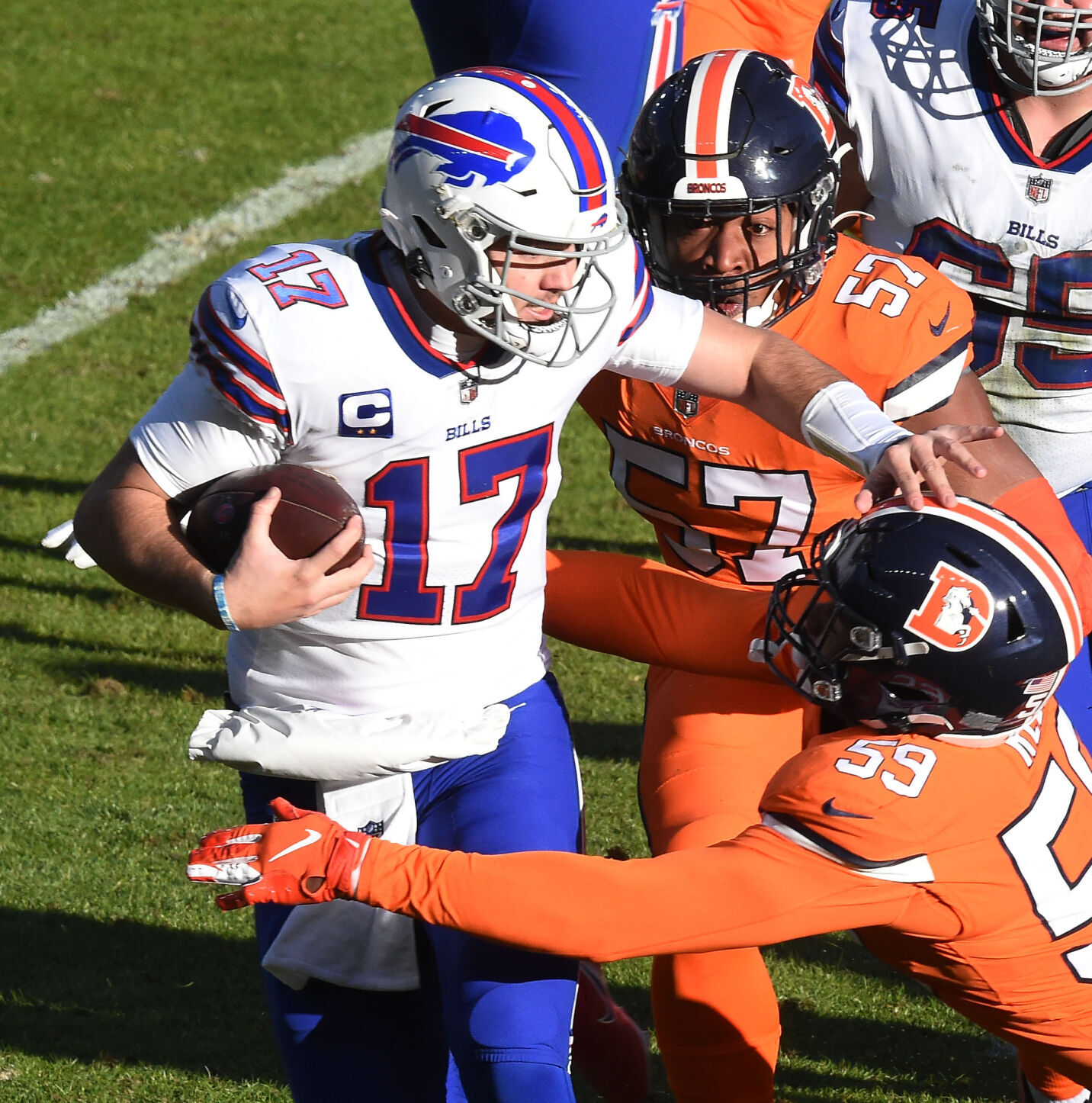 122020-s-broncos 538.jpg